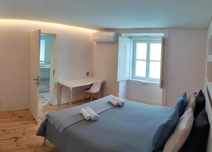 Luxuoso Quarto Com Banheiro Privativo No Centro De Rum i privatbostad Lisboa